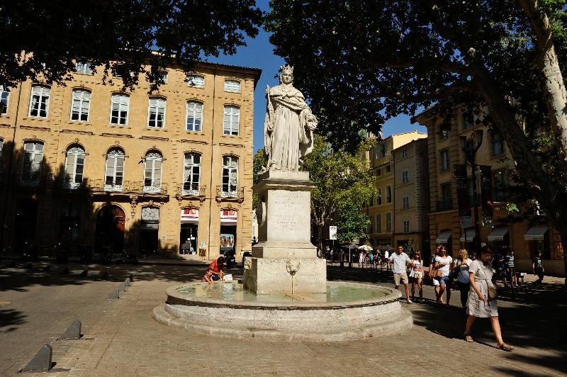 Campanile Aix-En-Provence Sud - Pont De L'Arc Hotel Luaran gambar